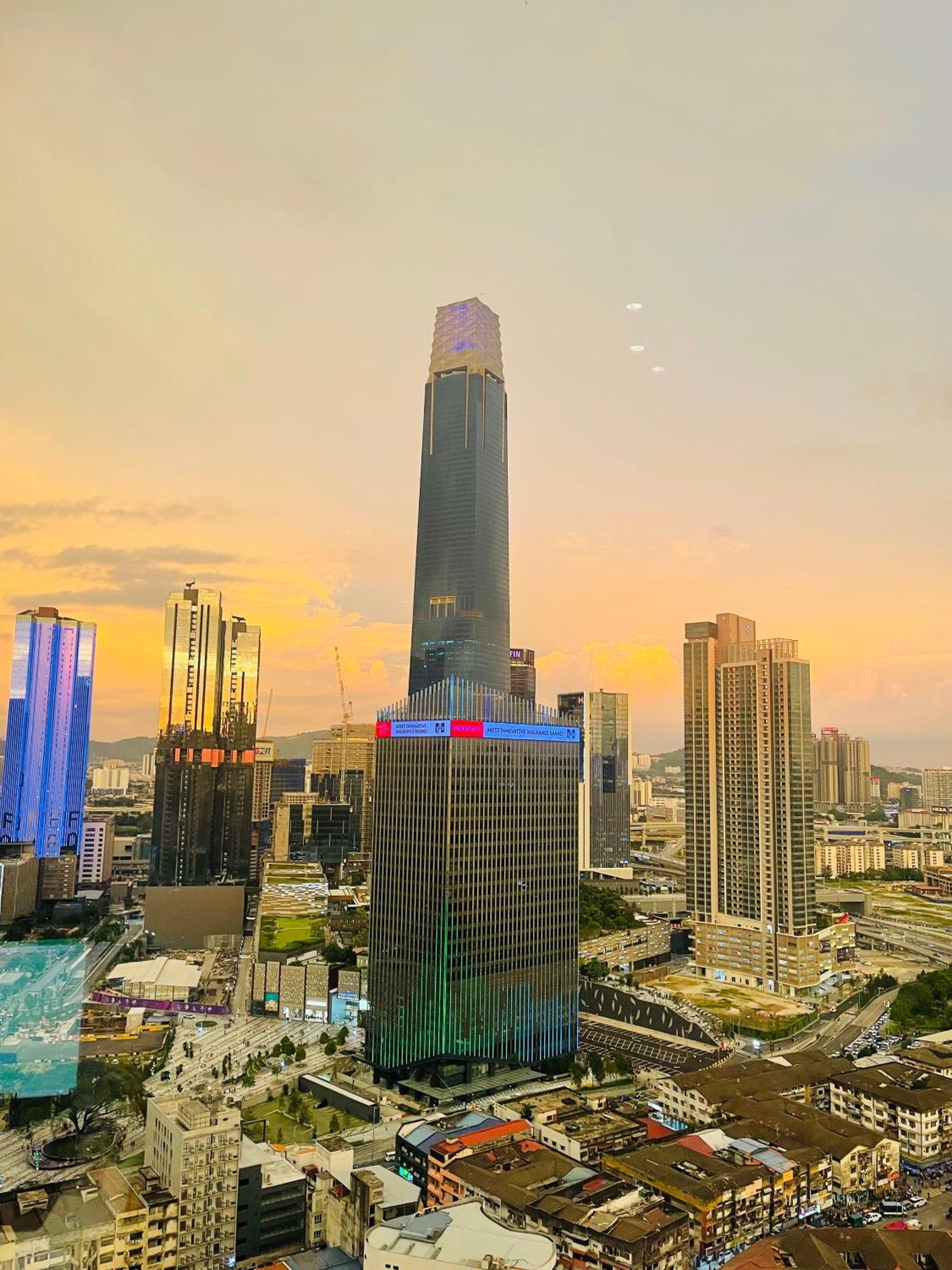 Апартаменты Axon Infinity Pool Kl Куала-Лумпур Экстерьер фото