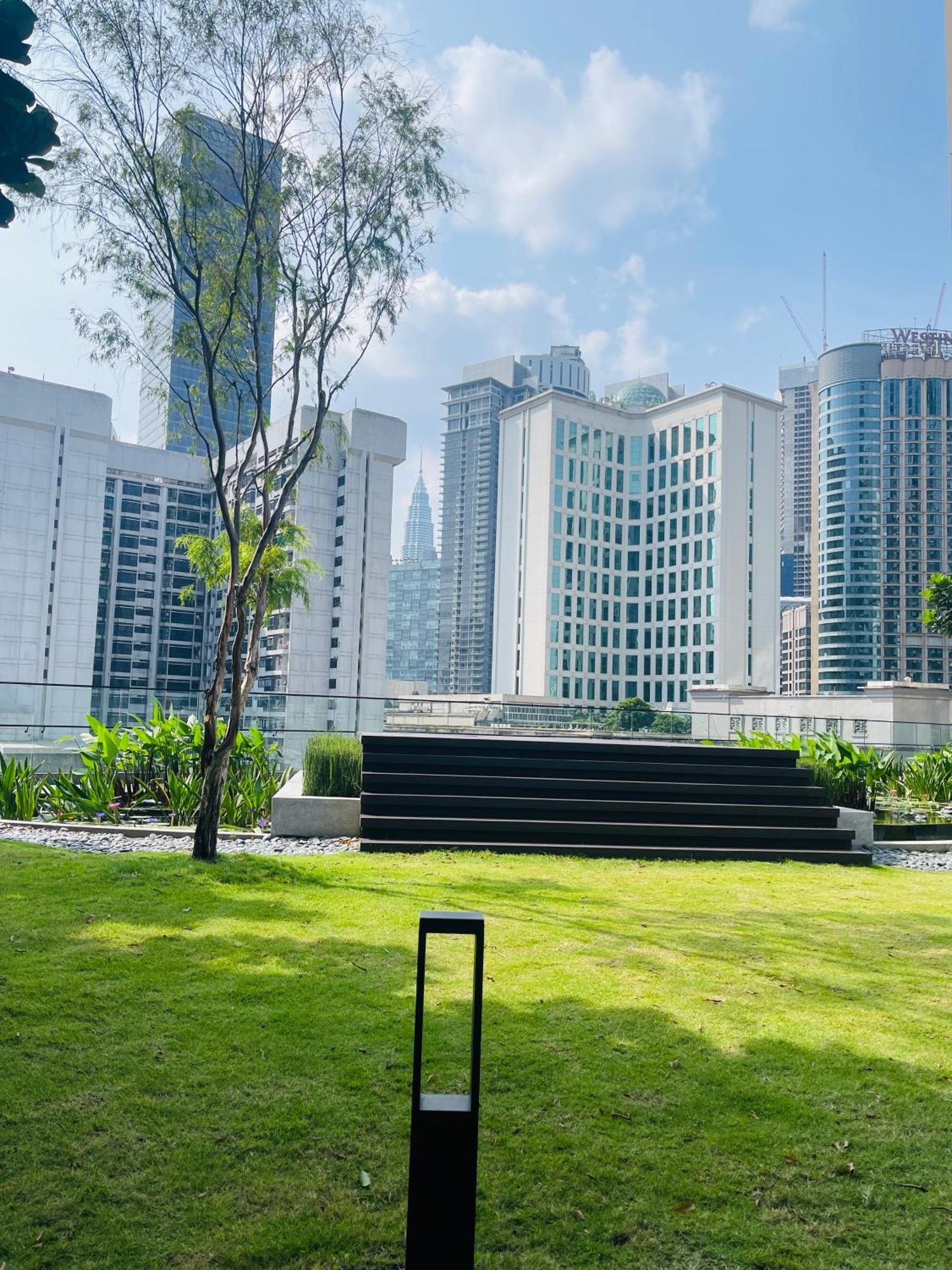 Апартаменты Axon Infinity Pool Kl Куала-Лумпур Экстерьер фото